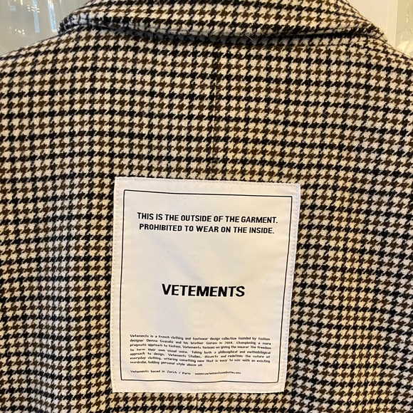 VETEMENTS Oversized Blazer - Picture 8 of 16